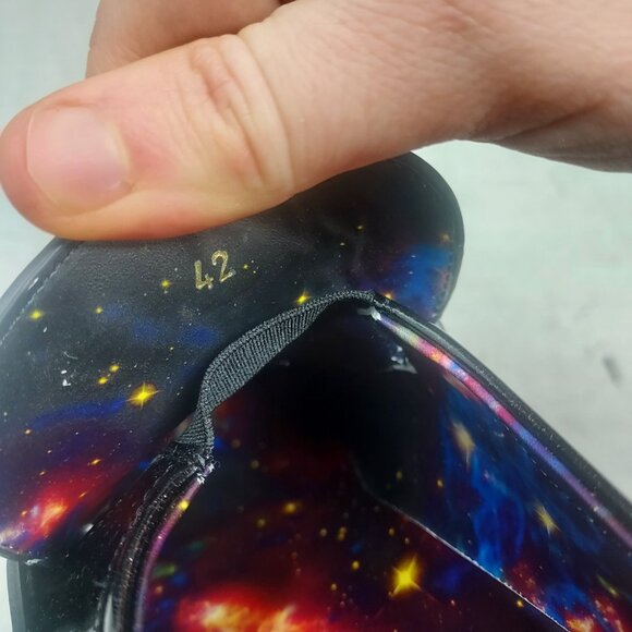 CHRISTIAN LOUBOUTIN Marvel WOMENS The Amazing Loubi Loafer Shoe - Picture 4 of 12